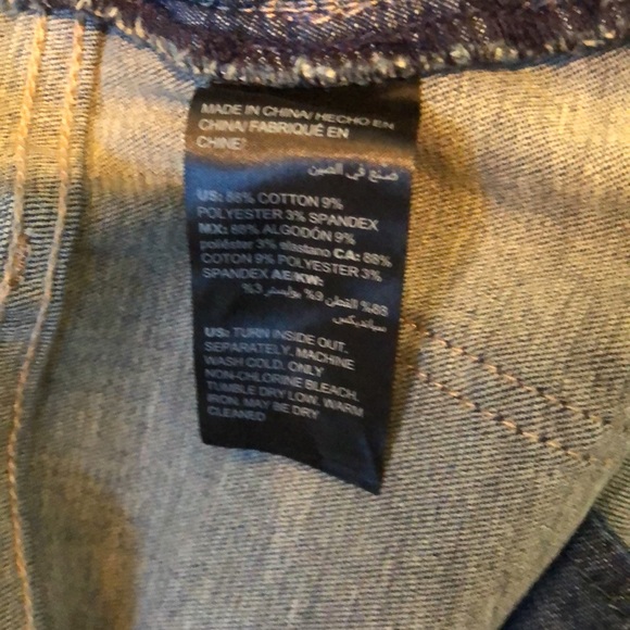 WHBM high rise skinny jeans. - Picture 11 of 11